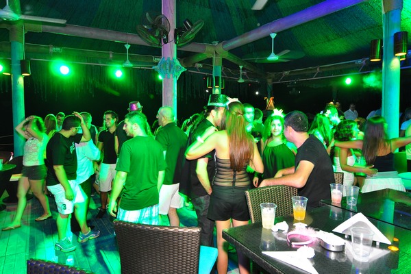 Saturday Night At Edde Sands